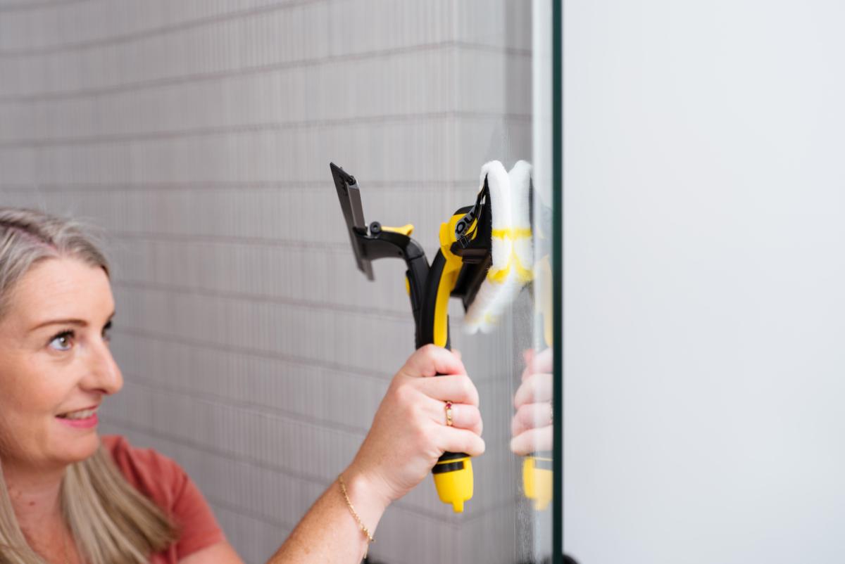 How to green clean your shower screen in less than 2 minutes