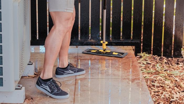 How to clean your stained outdoor floor