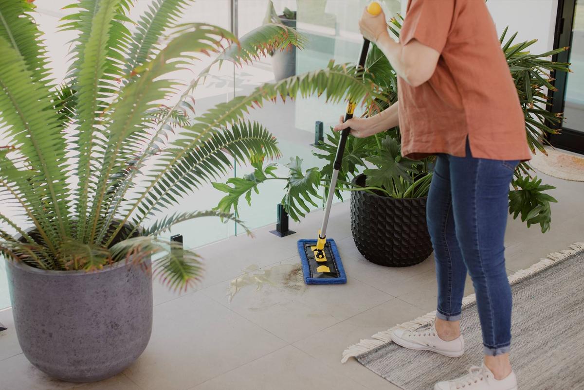 What should you look for in a floorcleaner?