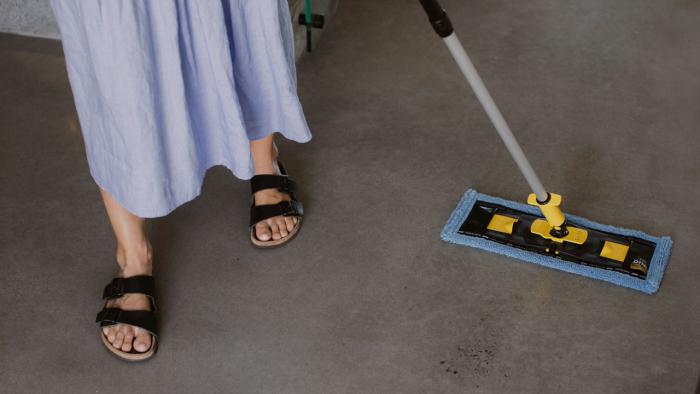 How to clean your concrete floor