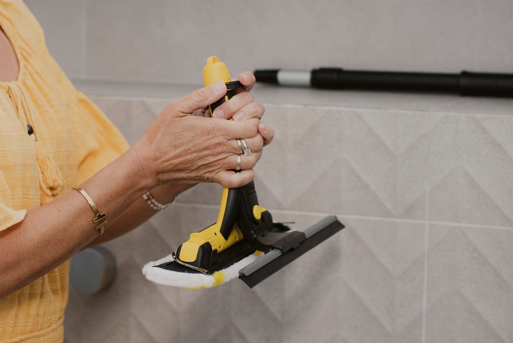 e-Clip for Multi Tool Base